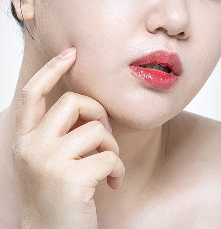 Face Liposuction <b>NANA Plastic Surgery</b> <b>Siapa yang Cocok Menjalani Face Liposuction?!</b> - gambar detail