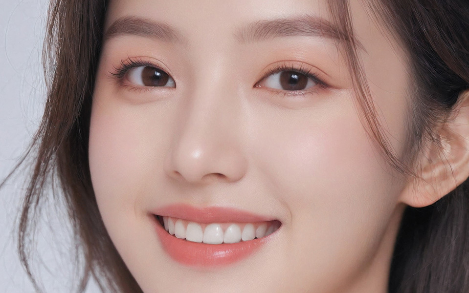 NANA Plastic Surgery <b>Under-Eye Fat Repositioning</b> - gambar detail