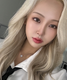 나라's Non-Incisional Double Eyelid, Lateral Canthoplasty, Lower Canthoplasty review