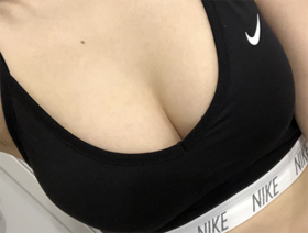 뚜봉잉's Breast review