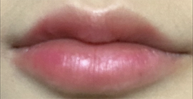 똥꼬렐라's Lips review