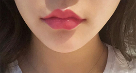 꺅긱꺅's Lips review