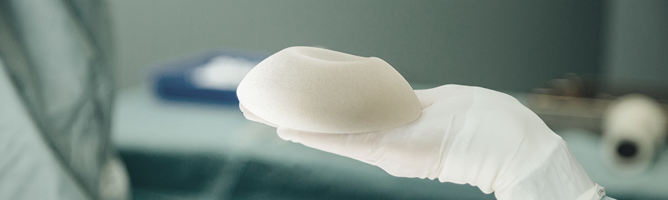 Implant Rupture Surgery Method - procedure image